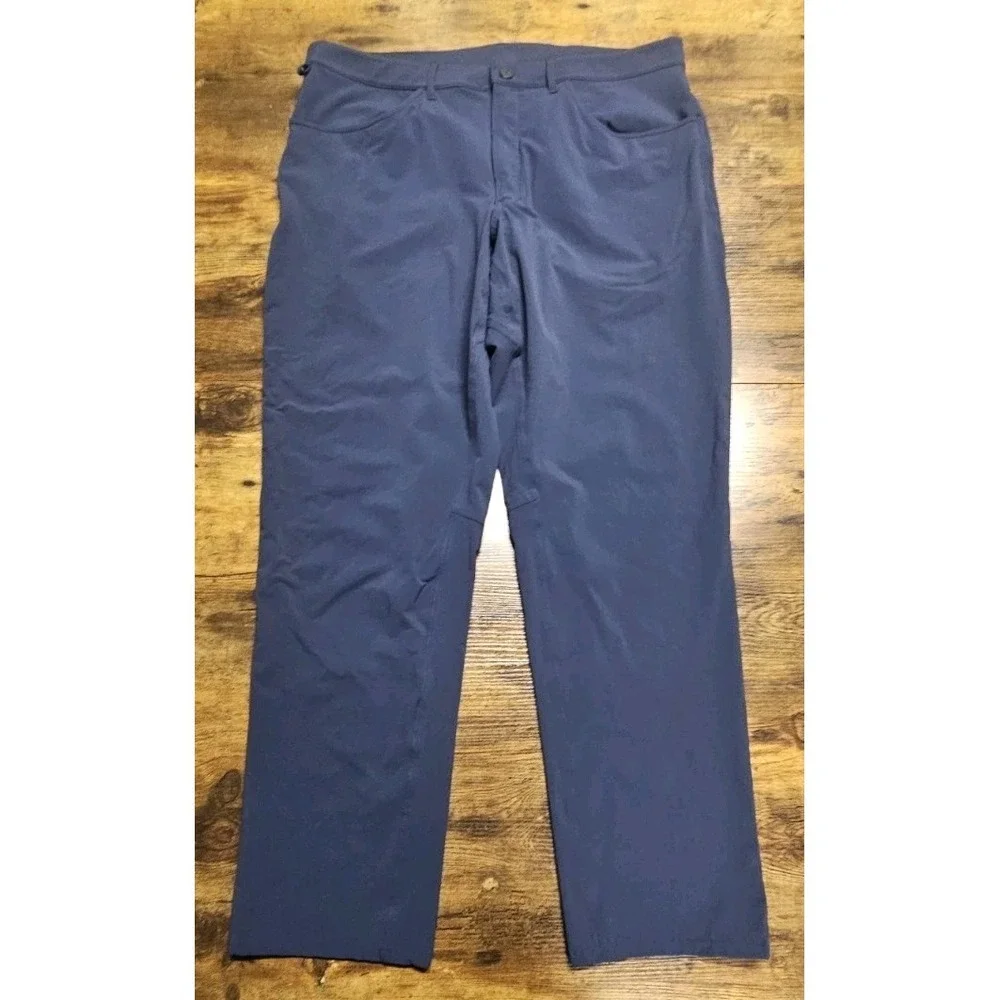 Alo Yoga Day And Night Pants 38x32 Mens Navy Blue Performance Stretch Nylon